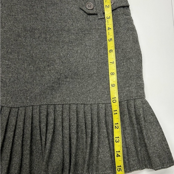 GAP VINTAGE Charcoal Gray Virgin Wool Skirt W 4 Pleated Bottom Side Zip Lined - Picture 10 of 15